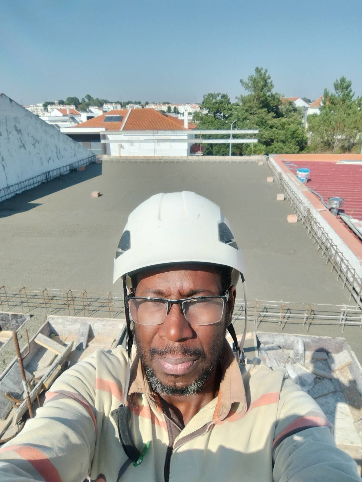 FAZ TUDO CONSTRUÇÕES - Palmela - Flooring