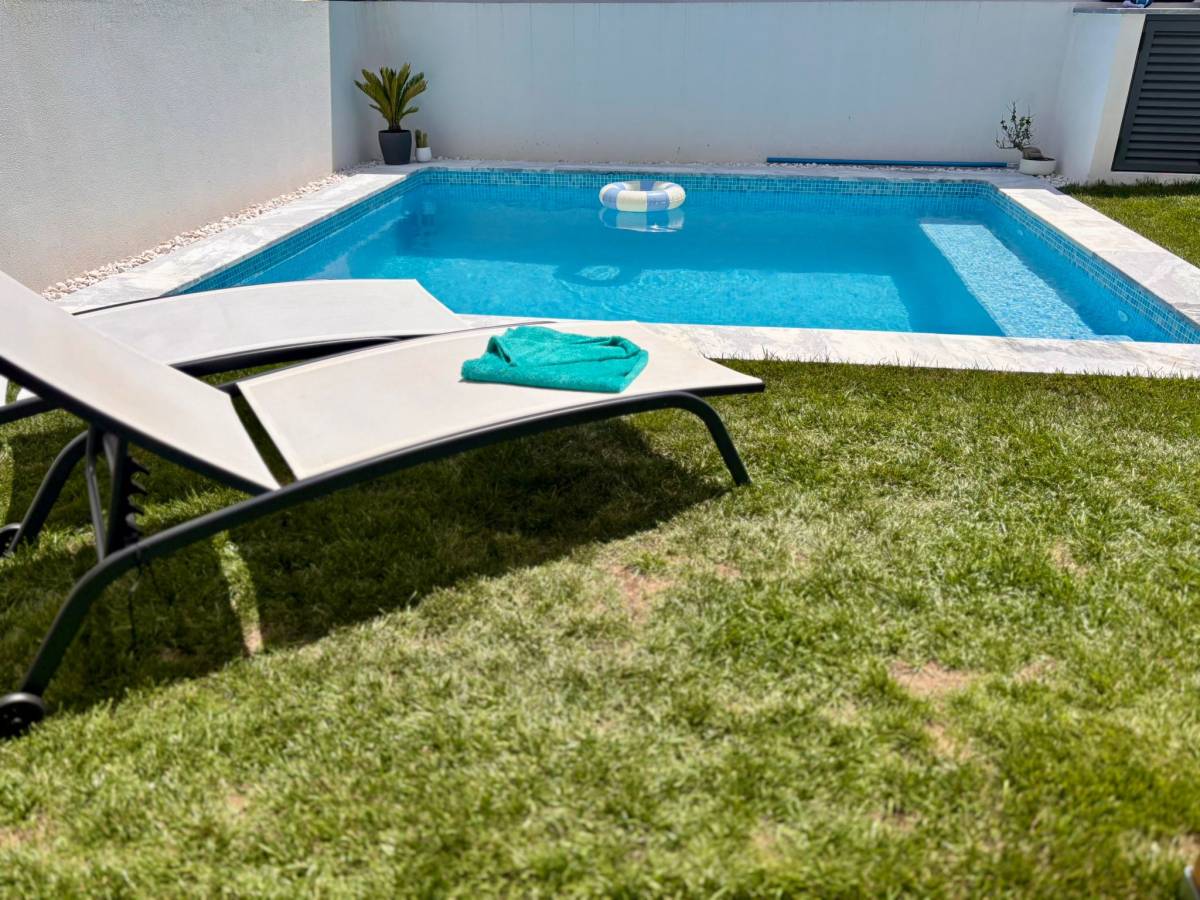 CRC Construções - Seixal - Reparação de Piscina