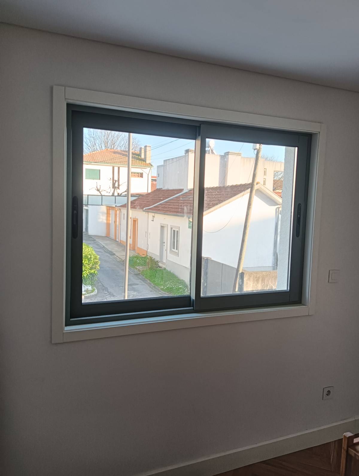 Oliveira Montagens & Reparações - Lousada - Montagem de Mesa de Bilhar