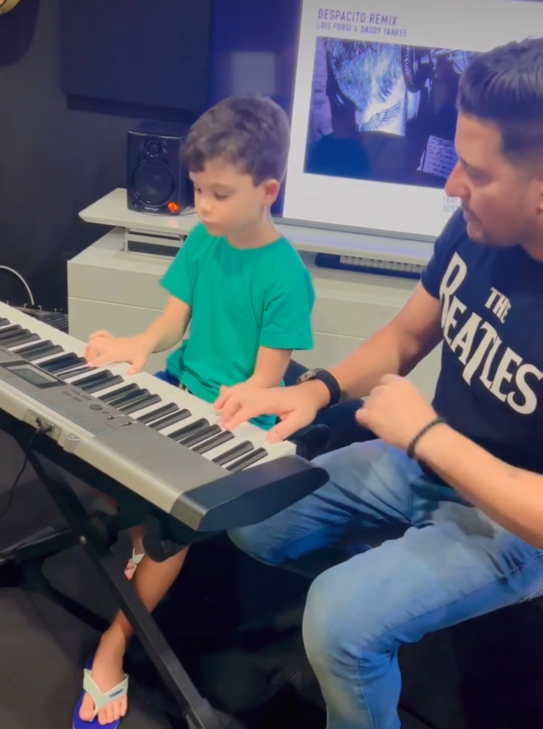 Daniel Trajano - Vila Nova de Gaia - Guitar Lessons