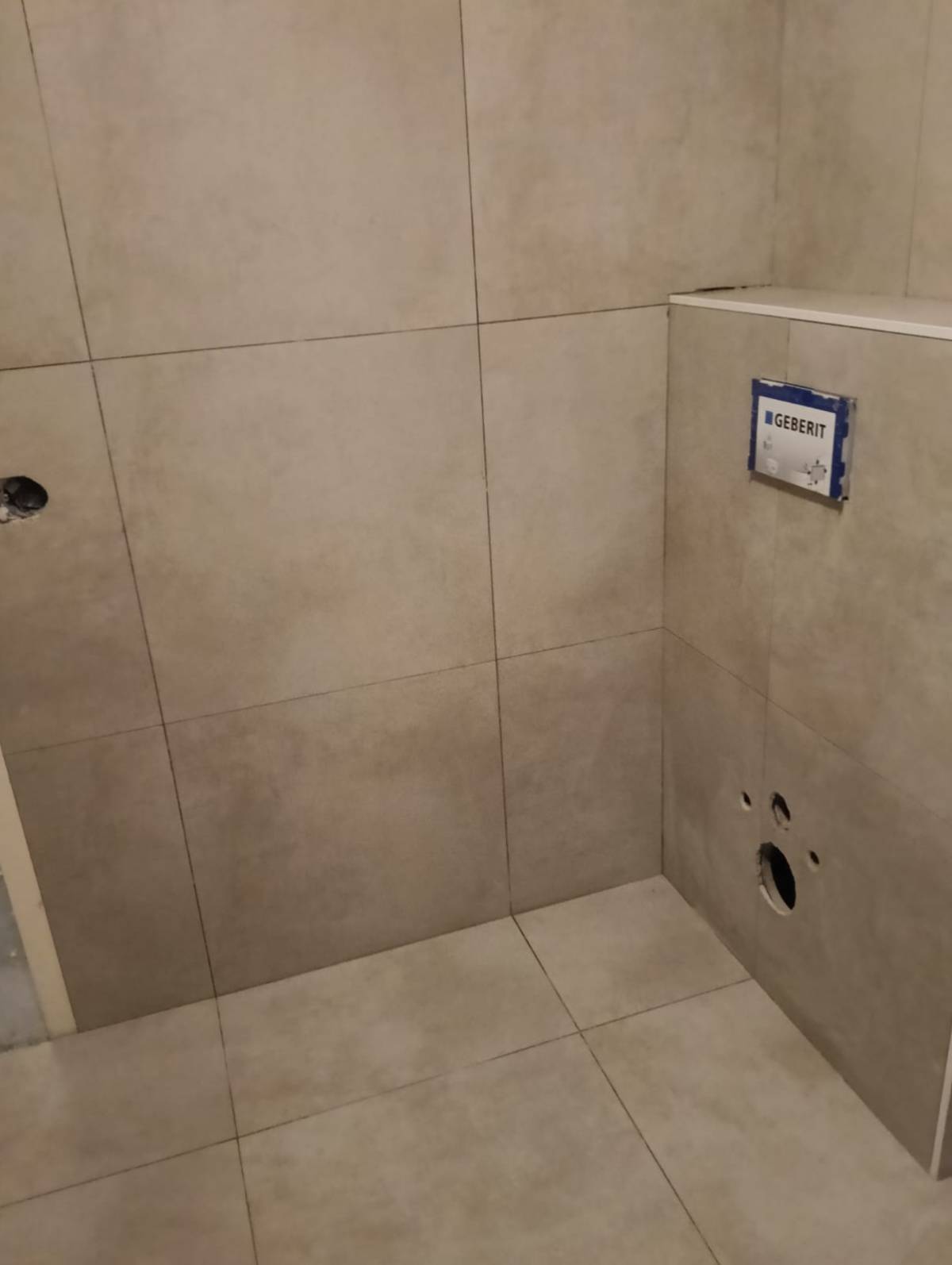 Geaison santos - Almada - Obras em Casa