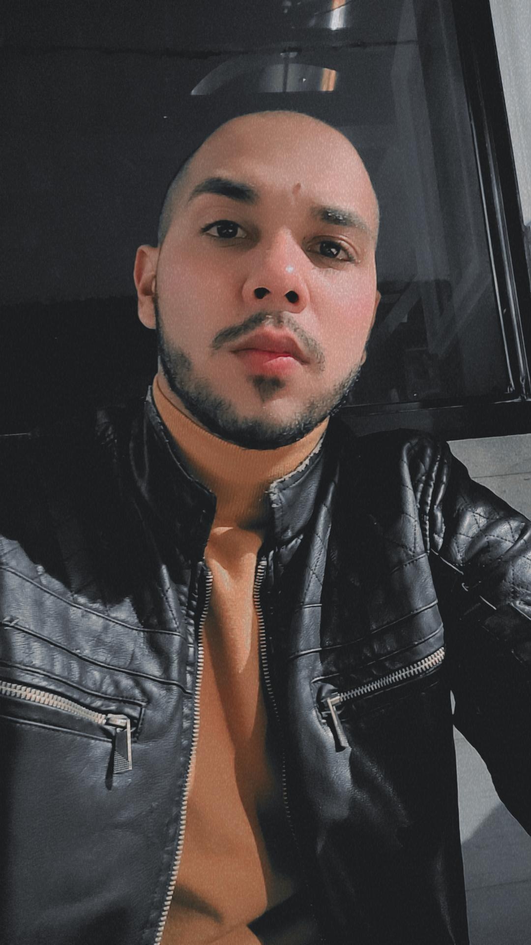 Caio Carvalho - Odivelas - Graphic Design