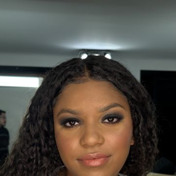 Ana Gonçalves - Porto - Wedding Hair Styling