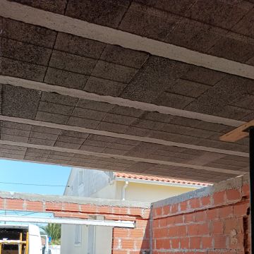 BENMAI RESTAURO E CONSTRUÇÃO LDA - Sintra - Trockenbau reparieren und Oberflächenstruktur geben