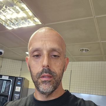 Tiago Filipe Varejao - Porto - Remoção de Arbustos