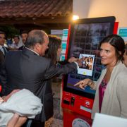 Catchy Kiosks Photobooth - Sintra - Aluguer de Cabine de Fotos