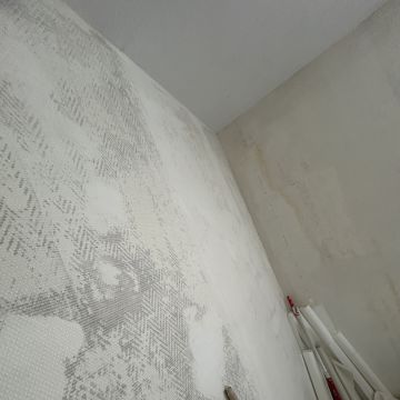 Gurvinder cheema - Porto - Deck Staining