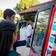 Catchy Kiosks Photobooth - Sintra - Aluguer de Cabine de Video