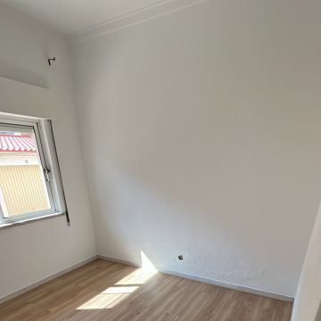 Parminder - Vila Franca de Xira - Railing Repair