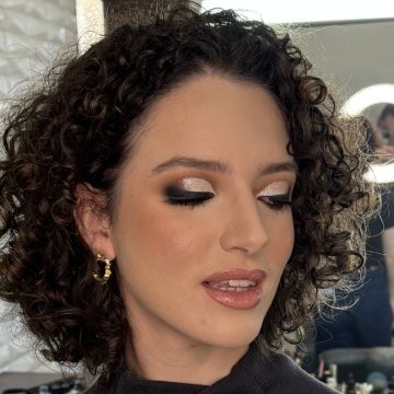 Ana Gonçalves - Porto - Hairdressers and Makeup Artists