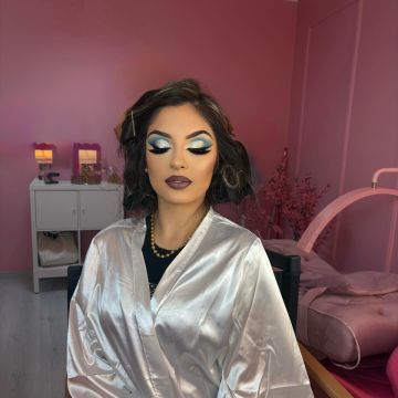 Juh makeup - Torres Novas - Hairdressers and Makeup Artists