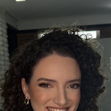 Ana Gonçalves - Porto - Event Hair Styling