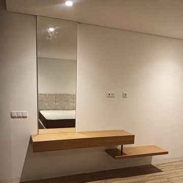 Oliveira Montagens & Reparações - Lousada - Reparação de Porta
