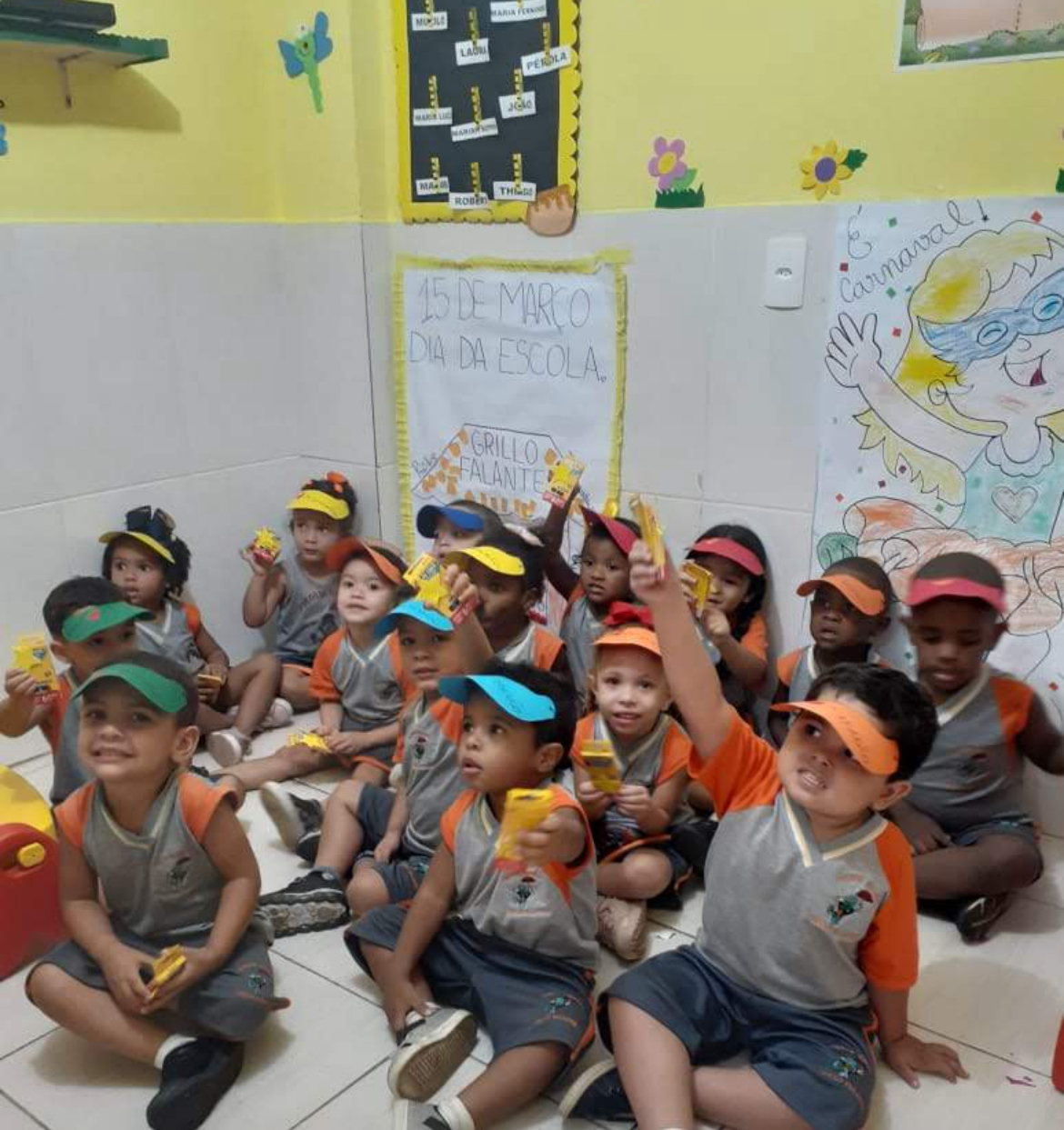 Samara Gonçalves - Vila Pouca de Aguiar - Formação em Arranjos Florais