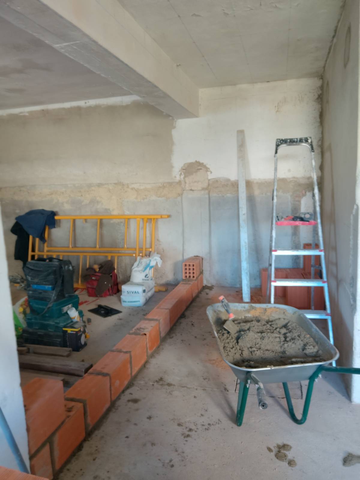 Maycon Oliveira - Seixal - Instalación de tuberías de fontanería