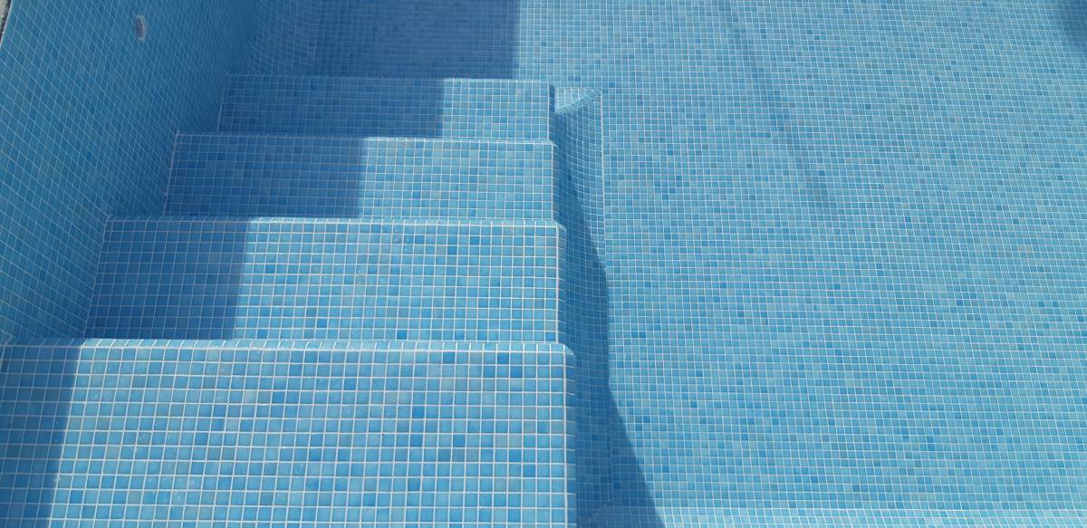 Pastilha & Piscina - Cascais - Reparação de Piscina