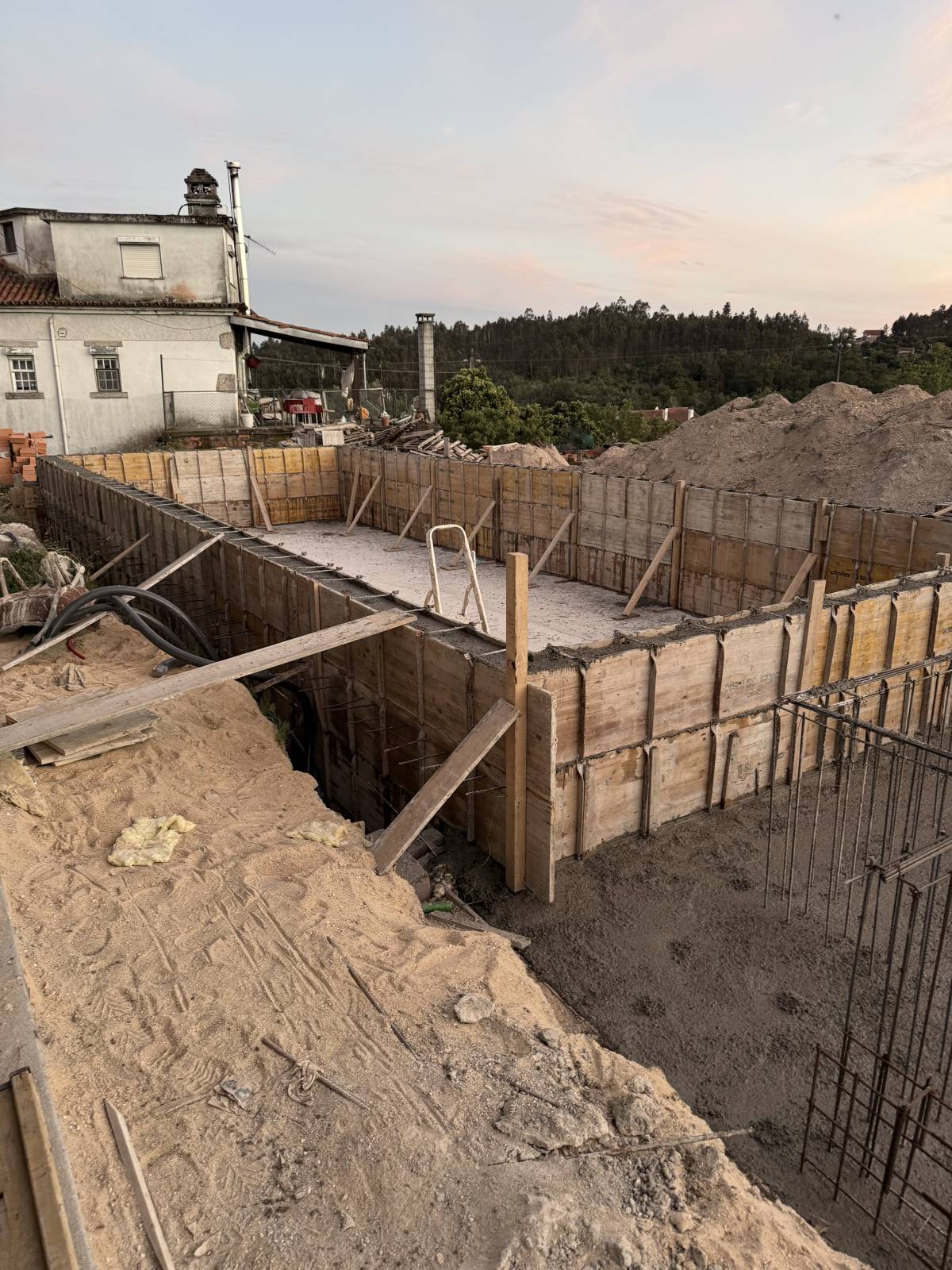 Fração cósmica- UNIPESSOAL LDA - Viseu - Remodelação da Casa