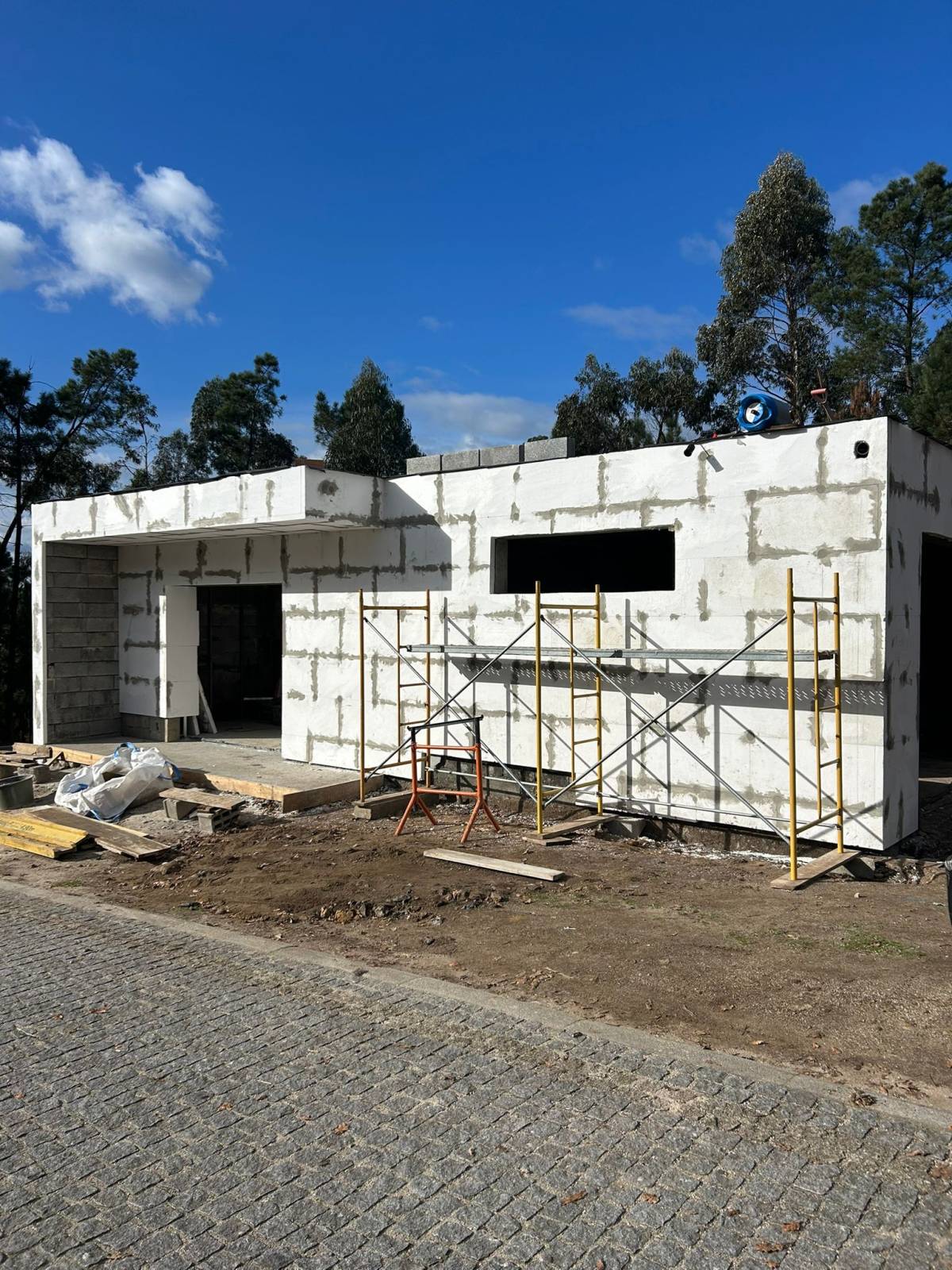 AD CONSTRUÇÃO - Vila Verde - Zimmerrenovierung