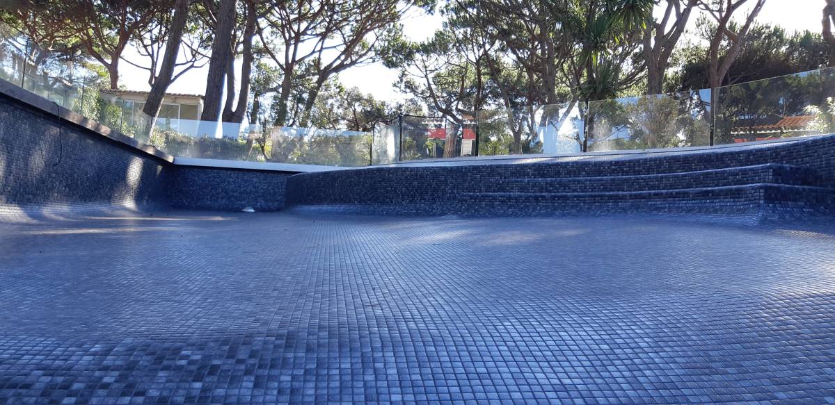 Pastilha & Piscina - Cascais - Piscinas, Saunas, Hidromassagem e SPAs