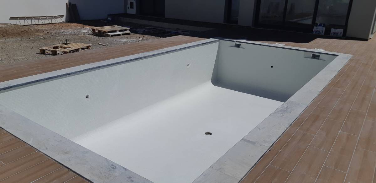 Pastilha & Piscina - Cascais - Swimming Pool Repair