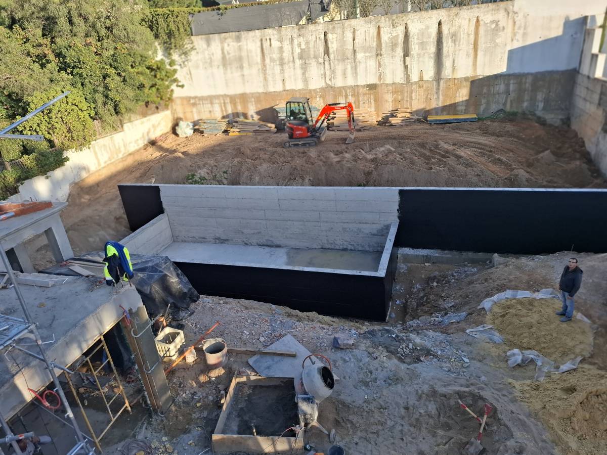 Jailson silva - Cascais - Instalação de Jacuzzi e Spa