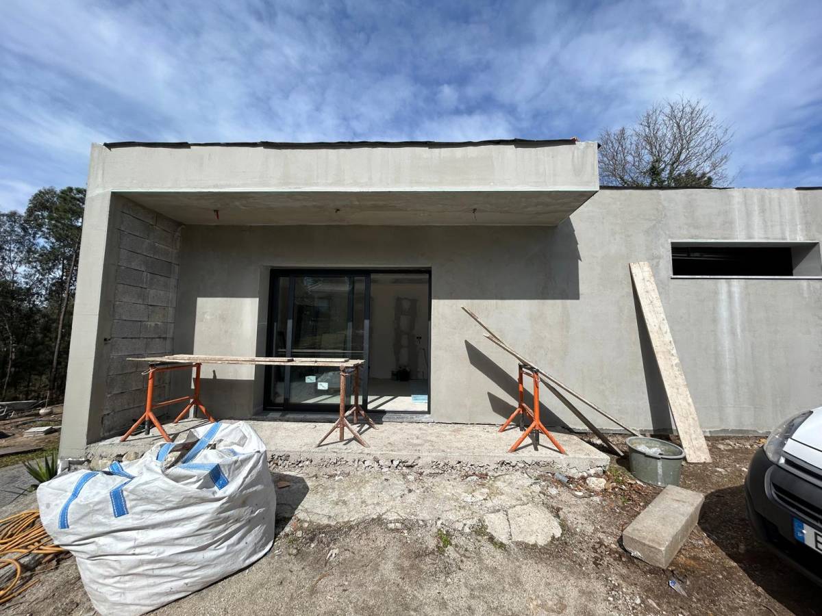 AD CONSTRUÇÃO - Vila Verde - Balkon renovieren