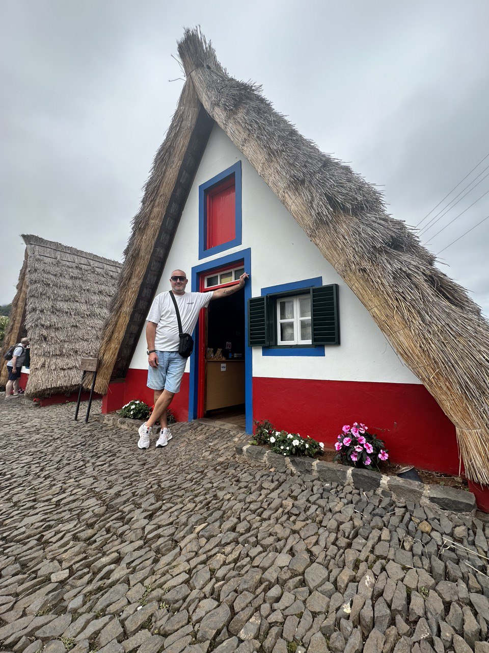 A.T.GRUP remodelação e manutenção civil - Sintra - Instalación de suelos de baldosas o piedras