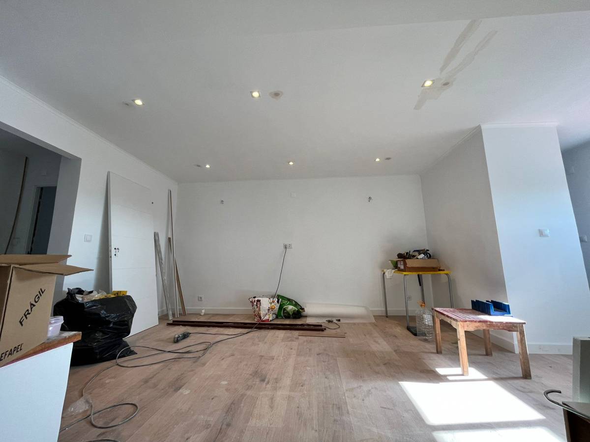 Augusto - Barreiro - Furniture Assembly