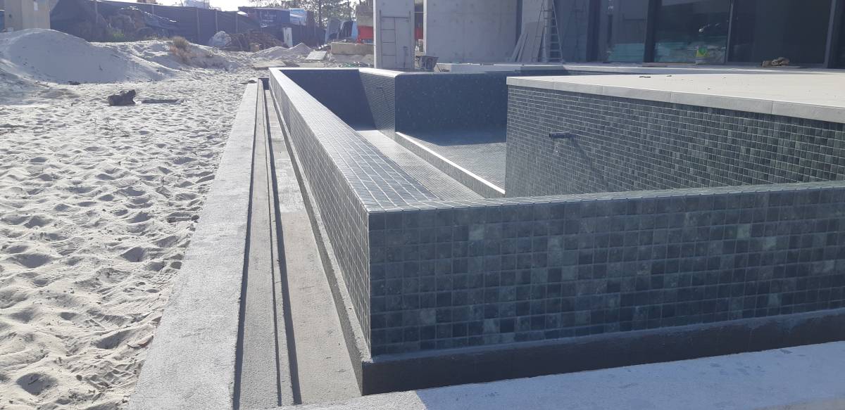 Pastilha & Piscina - Cascais - In-Ground Swimming Pool Construction