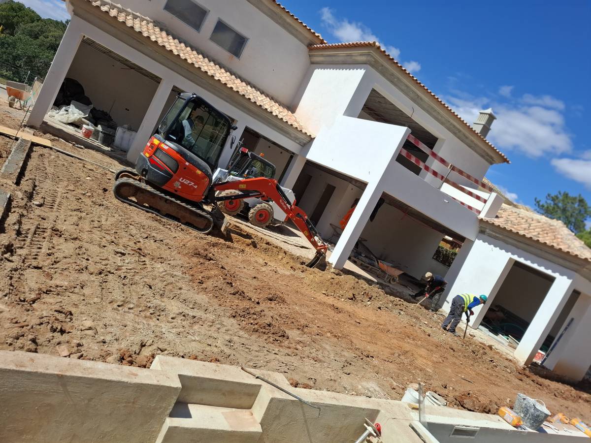 Jailson silva - Cascais - Instalação de Piscina