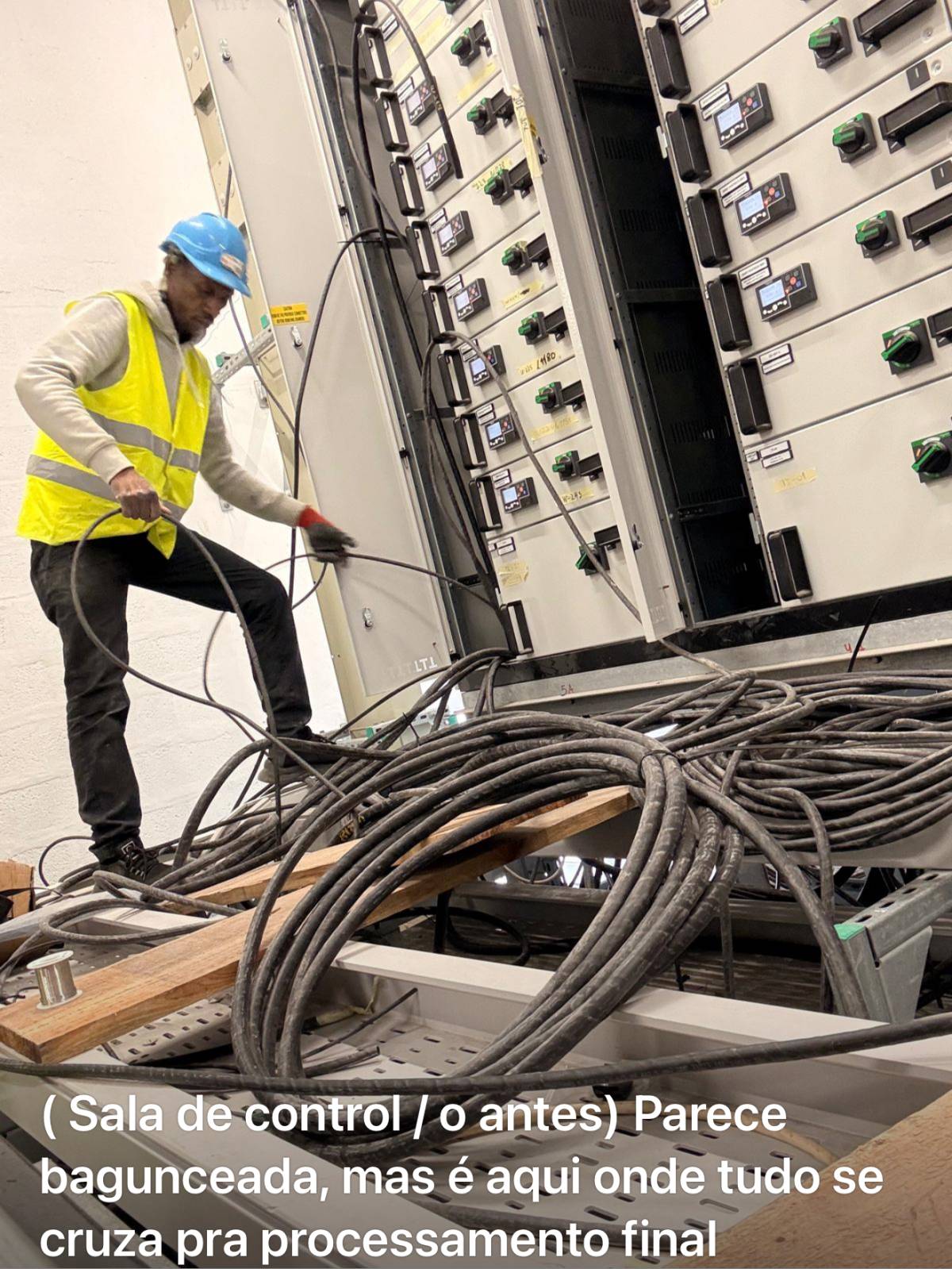 Eletricista e Manutenção ao Domicílio – Rápido e de Confiança - Porto - Montagem de Candeeiros