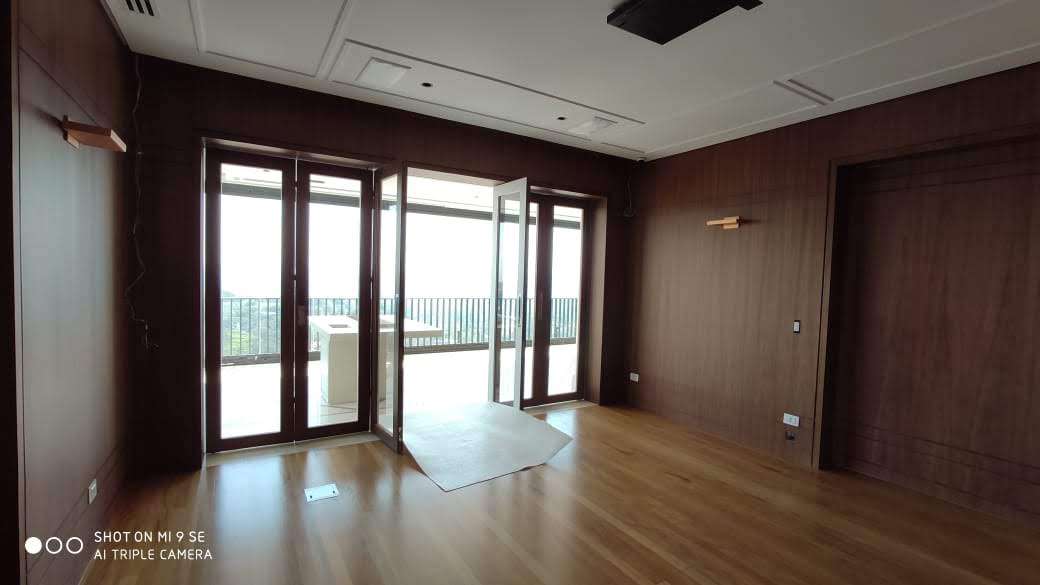 Osmar da Silveira - Aveiro - Hardwood Floor Refinishing