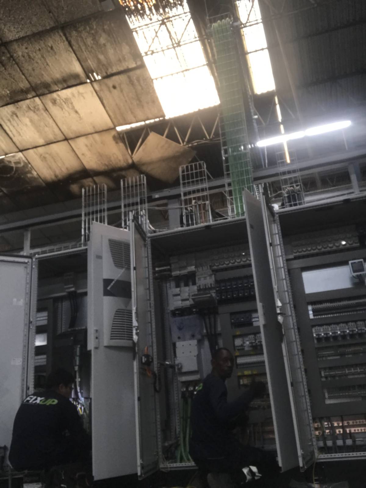 Eletricista e Manutenção ao Domicílio – Rápido e de Confiança - Porto - Reparação ou Manutenção de Bomba de Água