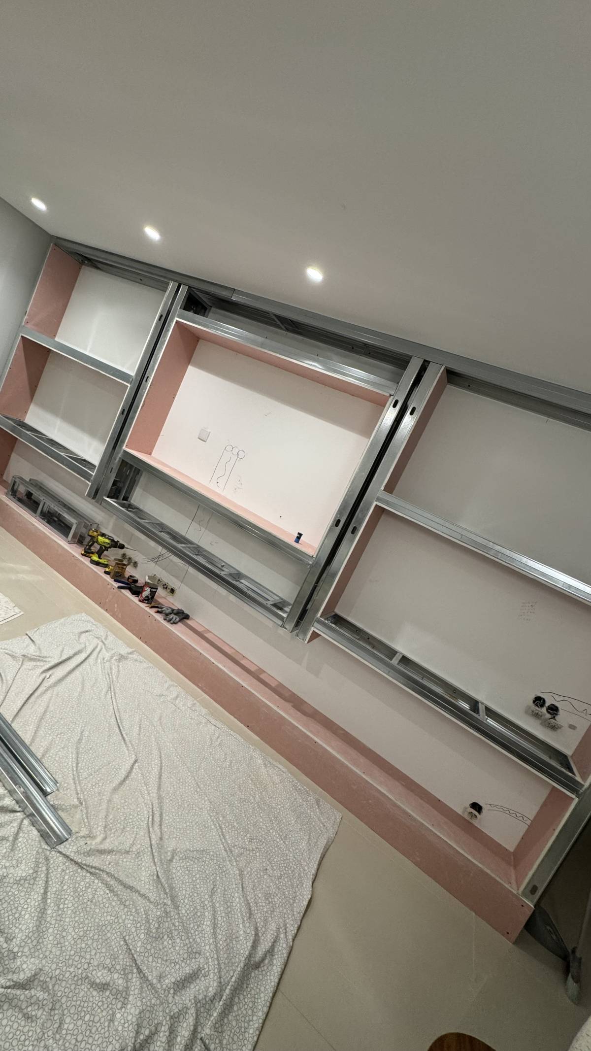 Patrick - Leiria - Interior Wall Addition