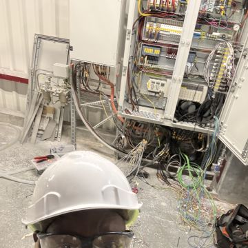Eletricista e Manutenção ao Domicílio – Rápido e de Confiança - Porto - Serviço de Biscates