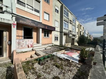 Remates D’Elite - Odivelas - Abwasserrohre reparieren oder warten