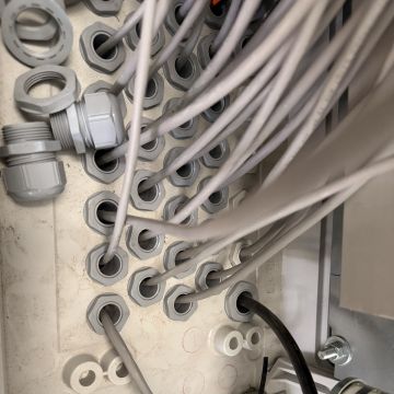 Eletricista e Manutenção ao Domicílio – Rápido e de Confiança - Porto - Reparação de Tubos de Canalização
