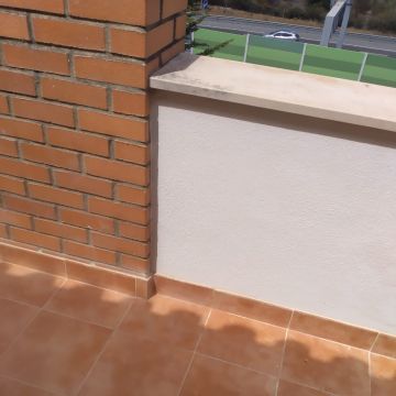 Yurii - Rio Maior - Instalação de Tubos de Canalização