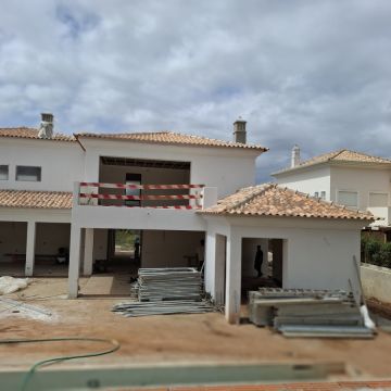 Jailson silva - Cascais - Demolição de Construções