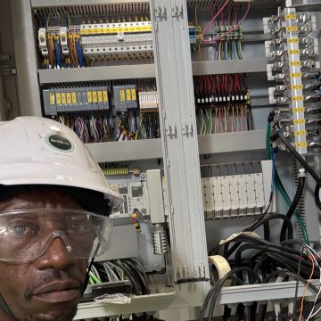 Eletricista e Manutenção ao Domicílio – Rápido e de Confiança - Porto - Arranjo de Disjuntor ou Caixa de Fusíveis