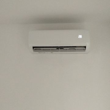 Juscelino - Alcobaça - Zentrale Klimaanlage installieren