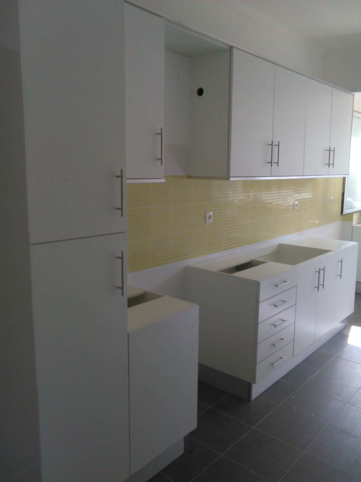 Manuel RAMOS - Oeiras - Cabinet Repair