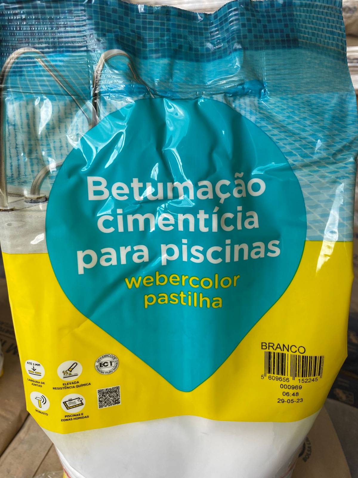 Valter - Rio Maior - In-Ground Swimming Pool Construction