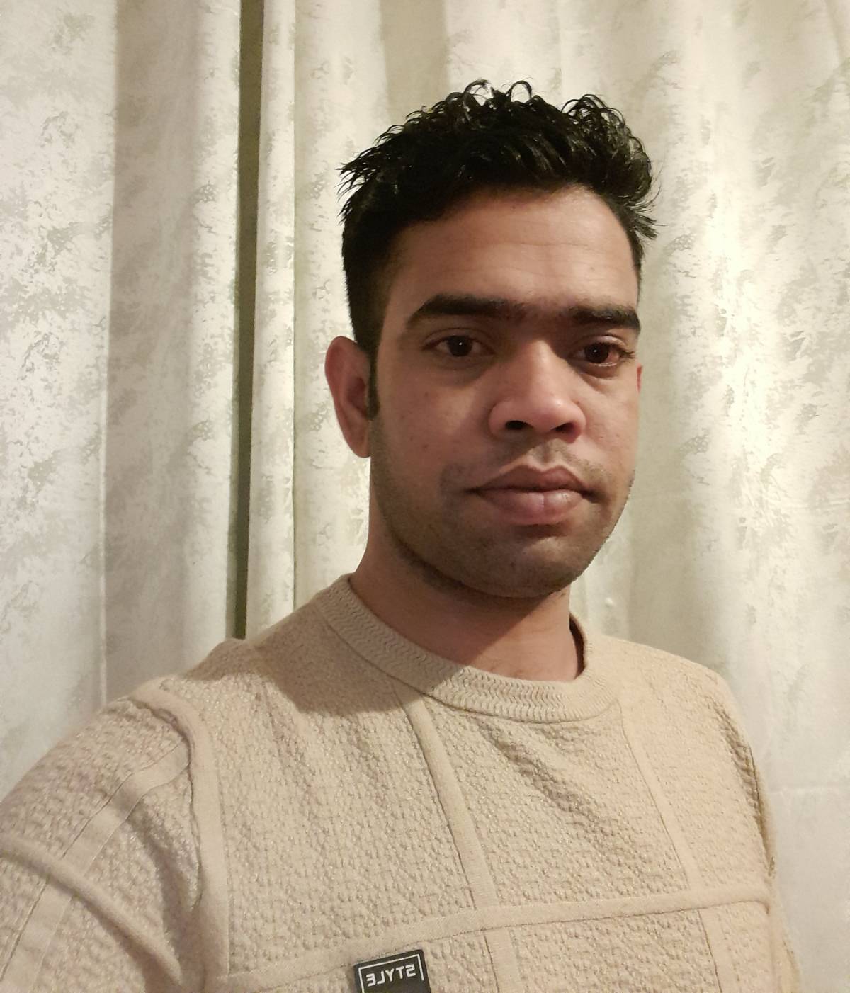 MUJIBUL HAQUE - Odivelas - Home Theater System Repair or Service