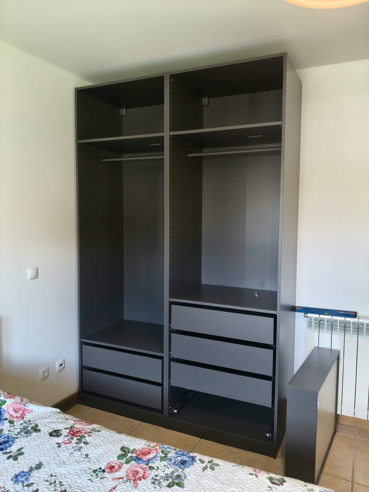 Monteur für IKEA Möbel / Montageservice