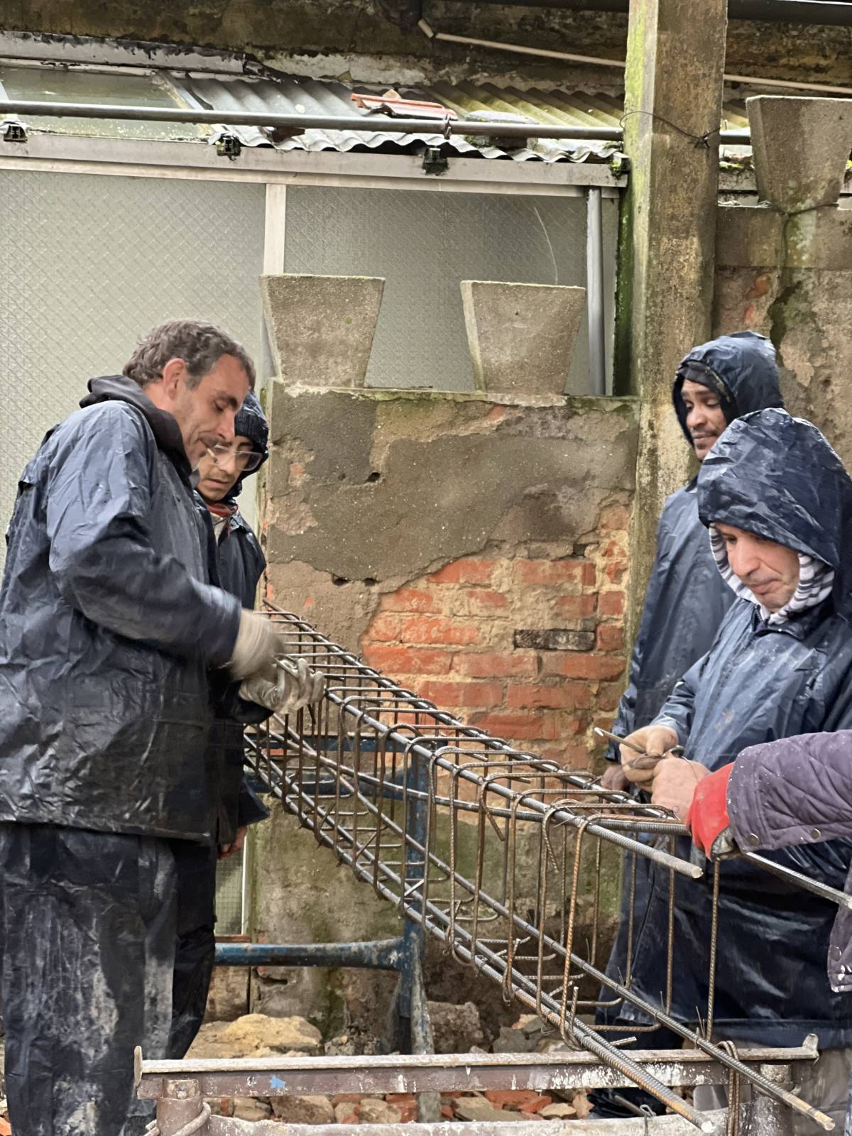 Metricspot.pt - Vila Nova de Gaia - Reparación o mantenimiento de sistemas sépticos