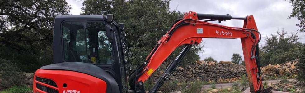 ALMEIDA E COSTA TERRAPLANAGEM E CONSTRUÇÕES - Loulé - Calafetagem