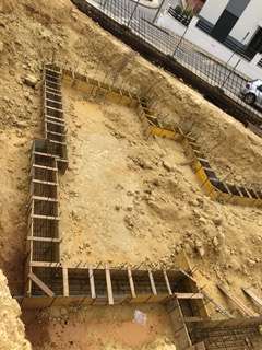 ALMEIDA E COSTA TERRAPLANAGEM E CONSTRUÇÕES - Loulé - Manutenção e Reparação de Terraço