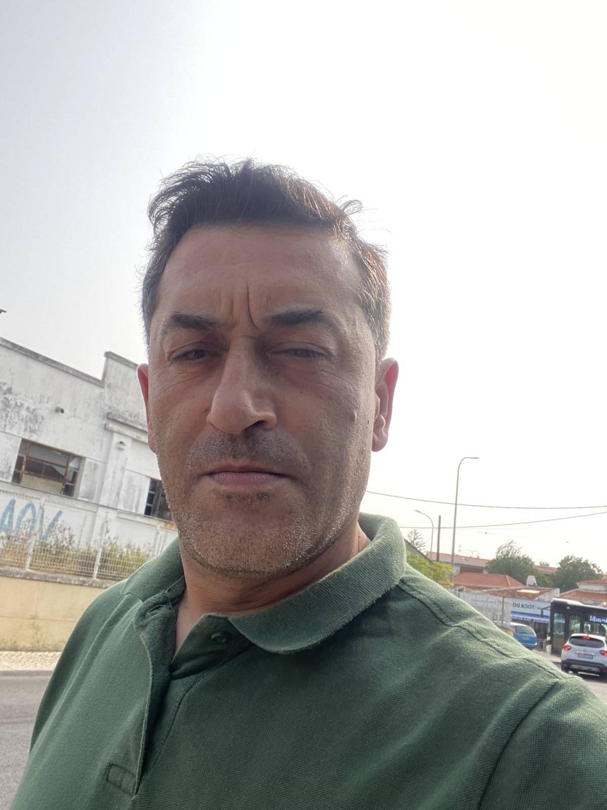 Valter Garcez - Oeiras - Exterior Painting