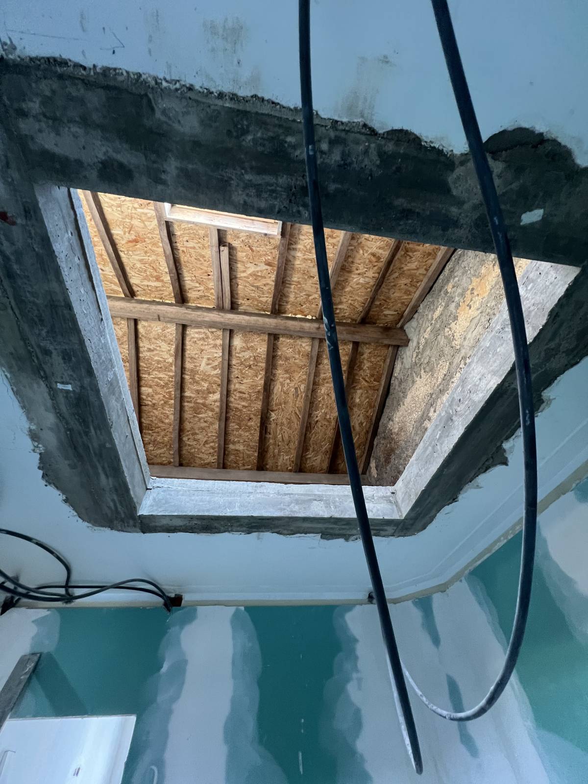 Metricspot.pt - Vila Nova de Gaia - Instalación o reemplazo de canaletas